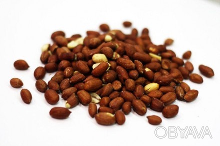У арахісі містяться унікальні амінокислоти, вітаміни A, D, E, В1, В2, PP, Е, біо. . фото 1