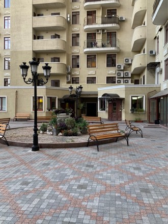 2-комнатная квартира, 73 кв.м. Одесса. фото 1 2-комнатная квартира, 73 кв.м. Одесса. фото 1