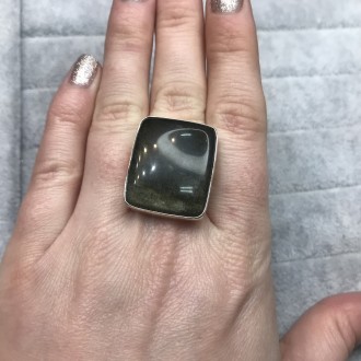 Предлагаем Вам купить кольцо с натуральным камнем обсидиан в серебре.
Размер 18,. . фото 8