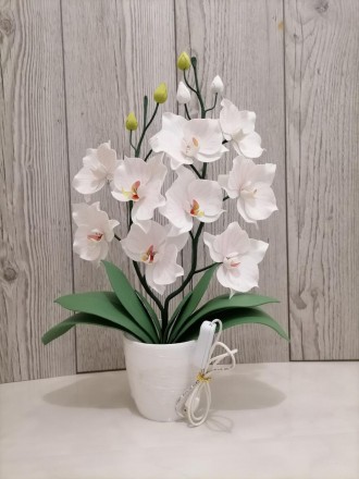 Светильник настольный орхидея. Ручная работа. Материал : фоамиран, изолон. В ком. . фото 2