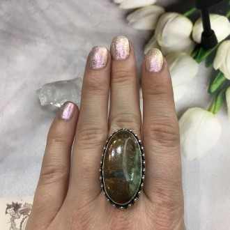 Предлагаем Вам купить великолепное кольцо с натуральным камнем хризопраз в сереб. . фото 3