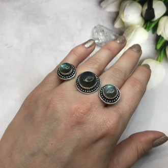 Предлагаем Вам купить оригинальное кольцо с камнем - натуральный лабрадор в сере. . фото 4