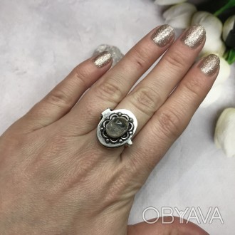 Предлагаем Вам купить великолепное кольцо с секретом с натуральным камнем кварц-. . фото 1