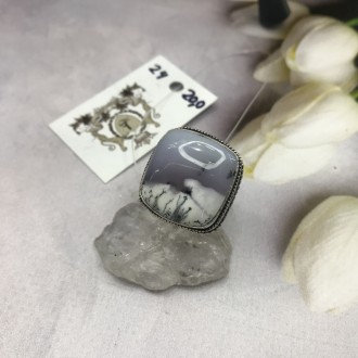 Очень красивое кольцо с натуральным дендритовым опалом в серебре.
Размер 20,0.
А. . фото 4