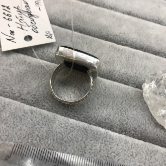 Предлагаем Вам купить кольцо с натуральным камнем обсидиан в серебре.
Размер 18,. . фото 10