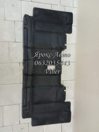 Шумоизоляция капота Renault Megane 3, 2008-2016. Київ. фото 1 Шумоизоляция капота Renault Megane 3, 2008-2016. Київ. фото 1