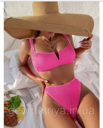 
Женский розовый купальник жатка
Самая популярная модель купальника выполнена из. . фото 2