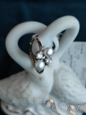 
Серебряное кольцо с жемчужинами и золотом. . фото 1