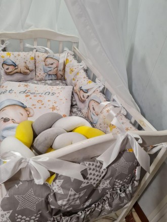 
Набор постельного белья в детскую кроватку с балдахином, защитой, одеялом, поду. . фото 3