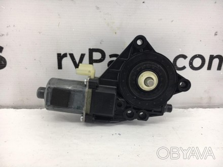 Моторчик склопідйомника перед ліво KIA SORENTO XM 2009-2014 82450-1U010