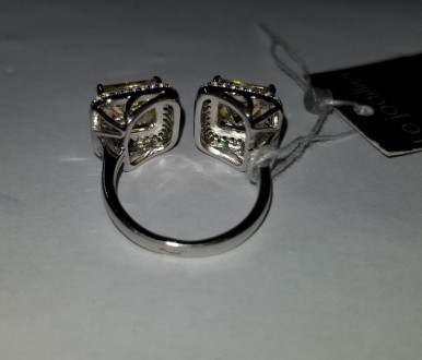 Очень красивое серебряное кольцо 925 проба.Проба проставлена.
Металл : серебро 9. . фото 6