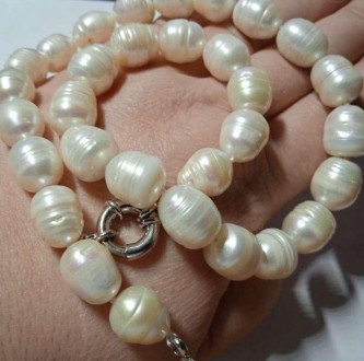 Перли : морські барочні перли ,Індонезія
Клас: AAA
Колір білий
Тип : намисто
Діа. . фото 11