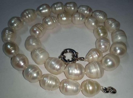 Перли : морські барочні перли ,Індонезія
Клас: AAA
Колір білий
Тип : намисто
Діа. . фото 3