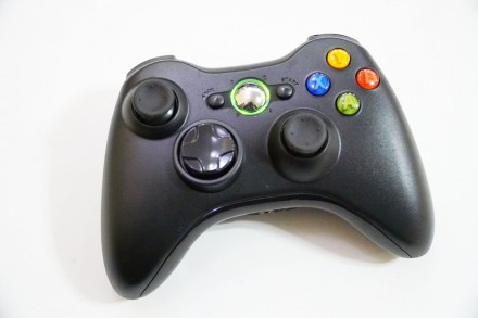 Джойстик Xbox 360 беспроводной геймпад Bluetooth 
Беспроводной геймпад Xbox 360. . фото 6
