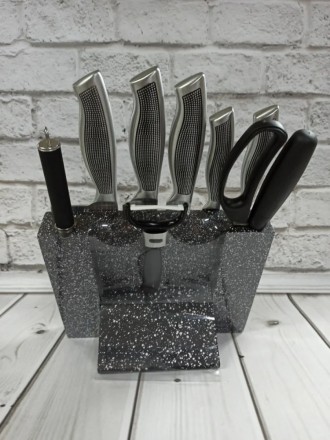 Набор ножей Edenberg на магнитной подставке с овощечисткой и мусатом
Непревзойде. . фото 7