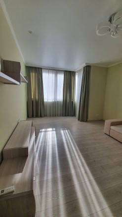 Сдам 2ух ком квартиру Альтаир -1  15этаж. Общая площадь 65м . В кухне студии раз. Киевский. фото 11