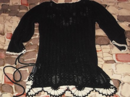 ажурный черный свитерок с пояском на талии, пояс - шнурок, узор в виде цветков б. . фото 4