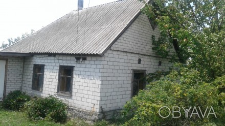 Дом самановый, обложенный кирпичом, на фундаменте. Крыша перекрыта шифером. Печн. . фото 1
