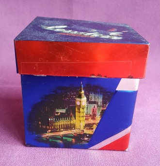Коробка от чая LONDON.
Металл, жесть.
Размер коробки 9.5/9.5 см.
Соответствуе. . фото 3