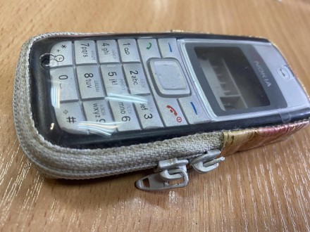 Чехол категории ПРЕМИУМ для Nokia 1100 / Alcatel 320 силиконовый с цветной кожан. . фото 3