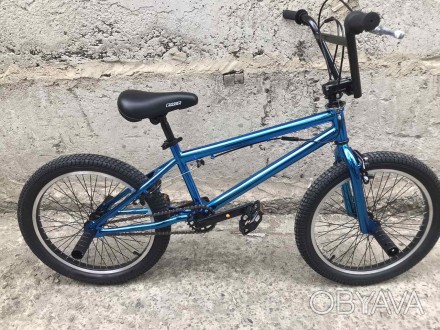 Велосипед трюковый Crosser BMX 20" синий металик
 
У этой модели прочная и униве. . фото 1