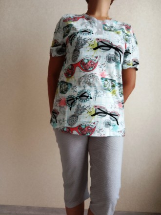 Пижама женская с бриджами очки размер 50 ,56
Современная модель пижамы, пошита и. . фото 4