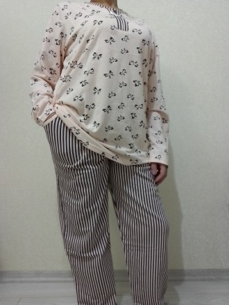 Пижама женская байковая размер 48, 52
Нежная мягкая пижама для женщин со штанами. . фото 3