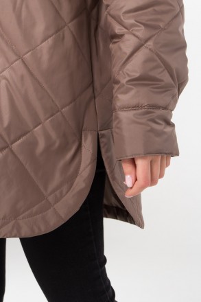 Короткая куртка – прямое подтверждение того, что верхняя одежда может стать глав. . фото 6