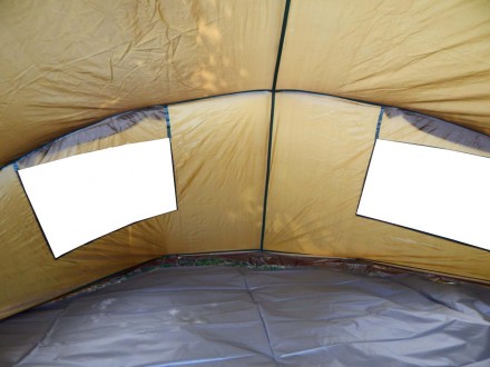 Удобная трёхместная палатка будет замечательным укрытием от дождя, ветра, снега,. . фото 9
