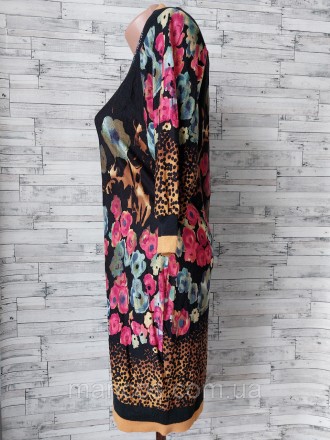 Платье черное Byblos с цветами
новое
Размер 44 (S)
Замеры:
длина 85 см
рукав 44 . . фото 6