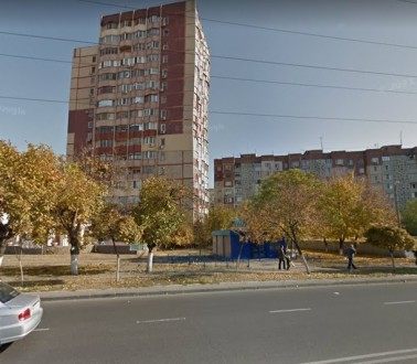 Великолепное фасадное помещение площадью 133 м. кв. на 1 этаже 16-ти этажного до. Киевский. фото 2