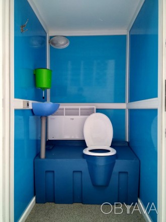 Туалетная кабина утепленная изготовлена из специализированного профиля (сэндвич-. . фото 1