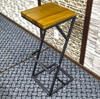 Барний стілець у стилі лофт від українського виробника Троян.
Ціліснозварний мет. . фото 4