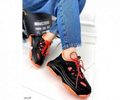 Кроссовки на массивной подошве,с оранжевыми вставками. Высота подошвы спереди: 4. . фото 5