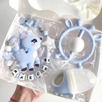 Именной подарочный набор для новорожденного мальчика с именной игрушкой грызунок. . фото 2