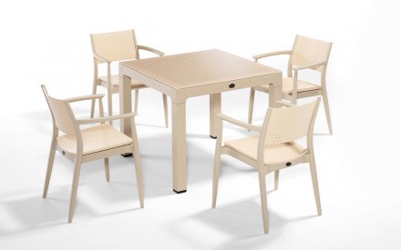 SEGINUS FOR 4, набор высококачественной пластиковой мебели (устойчивой к темпера. . фото 2
