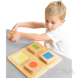 Сортировщики по форме и цвету — основные игрушки для детей от 1 до 3 лет. Это вр. . фото 1