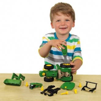  Тракторный прицеп John Deere от Klein , уважаемого производителя детских игруше. . фото 3