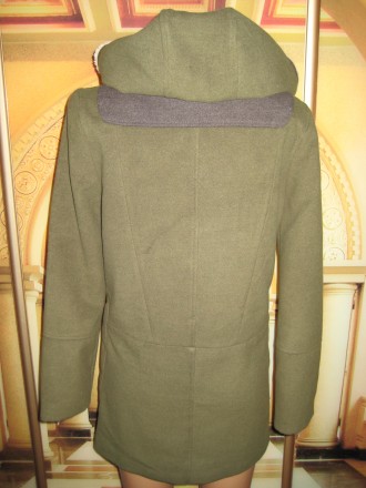 Продам осенне-весеннее пальто Asos. Размер Xs-S. Цвет хаки из серыми вставками. . . фото 3