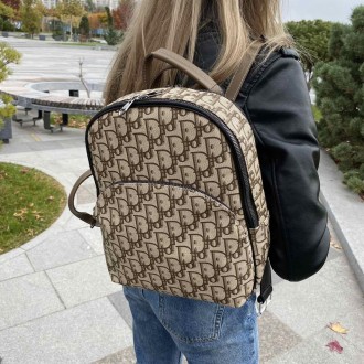 Женский городской рюкзак сумка трансформер в стиле Диор, сумка-рюкзак Dior репли. . фото 6