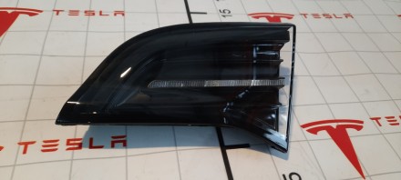 Фонарь задний внутренний правый (белый) Тесла Модель 3, 1077402-00-F. . фото 9