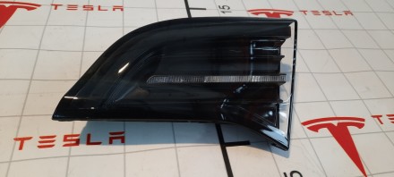 Фонарь задний внутренний правый (белый) Тесла Модель 3, 1077402-00-F. . фото 2