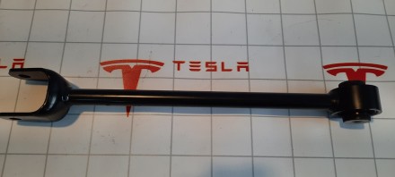 Важіль задній нижній повздовжній Тесла Модель 3. . фото 2