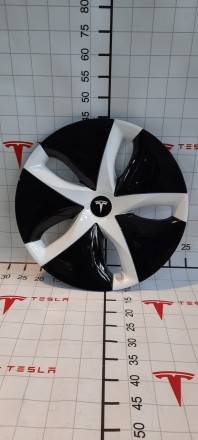 Ковпак колісний (18 дюймів) Тесла Модель 3. . фото 6