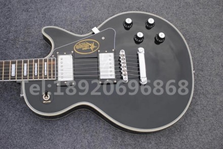 Электрогитара Gibson Les Paul Custom 1960 Black Chrome. Цвет черный.
В наличии и. . фото 5