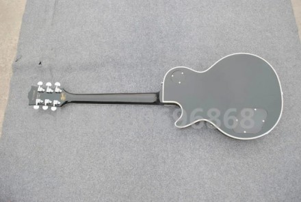 Электрогитара Gibson Les Paul Custom 1960 Black Chrome. Цвет черный.
В наличии и. . фото 4
