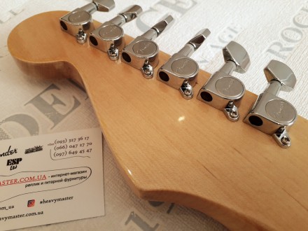 Электрогитара Fender Stratocaster White Rosewood China.
Логотип Fender/ Гравиров. . фото 3