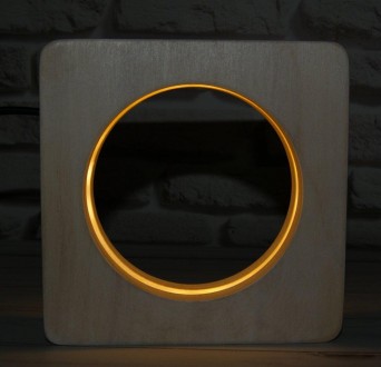 Деревянный LED светильник
Материал: Фанера;
Размер: 13*13 см;
Тип питания: 220 v. . фото 3