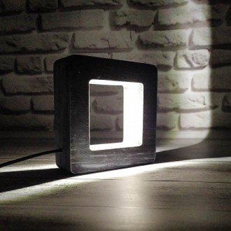 Деревянный LED светильник
Материал: Фанера;
Размер: 13*13 см;
Тип питания: 220 v. . фото 4