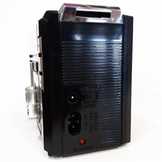  Радиоприёмник c USB/SD функцией и съемным аккумулятором. Принимает трансляции р. . фото 3